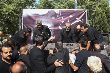 تشییع پیکر امین تارخ