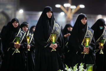 En images: l'anniversaire du martyre de l'Imam Reza (paix soit sur lui) dans la ville de Machhad