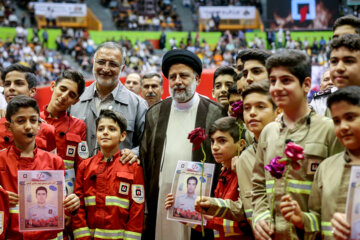 Célébrations de la Journée des pompiers en Iran en présence du Président Ebrahim Raïssi, le jeudi 29 septembre 2022, au stade Azadi de Téhéran