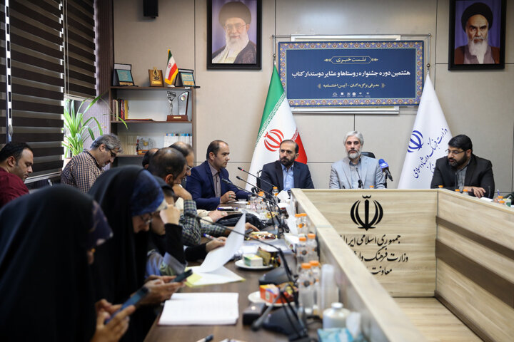 احمدوند: روستاها زمینهساز پرورش شخصیتهای فرهنگی هستند