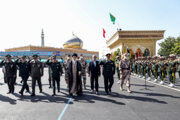 Supreme Leader attends graduation ceremony of cadets