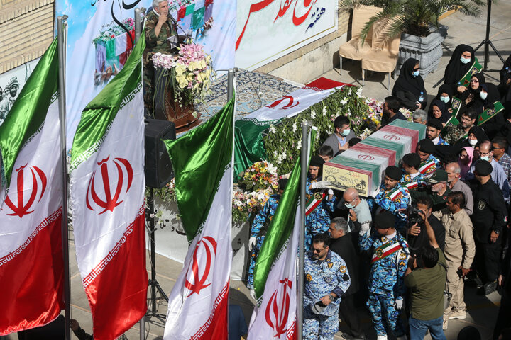 وزیر کشور: دشمنان از طریق بیحجابی زنان با انقلاب مقابله میکنند