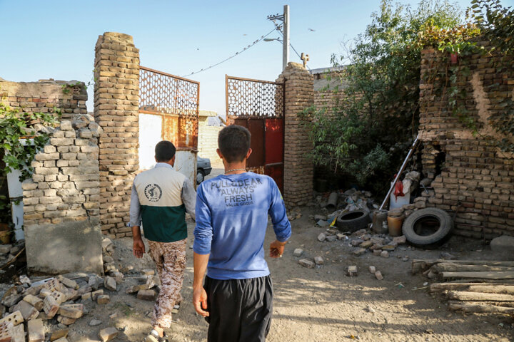 بیش از ۳۰۰ جهادگر به مناطق زلزله زده خوی اعزام شدند 