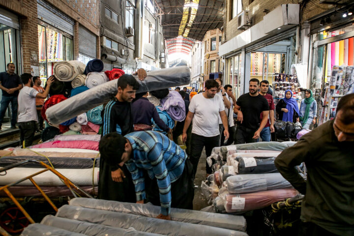 بازار بزرگ تهران؛فعالیت 60 هزار واحد تجاری در فضایی ناامن بازار بزرگ تهران؛ فعالیت ۶۰ هزار واحد تجاری در فضایی ناایمن