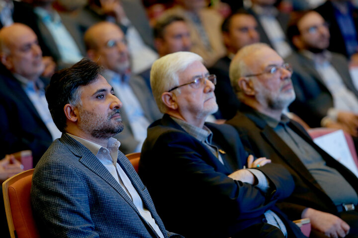 ۶۷ درصد صادرات ایران به روسیه محصولات صنعتی است
