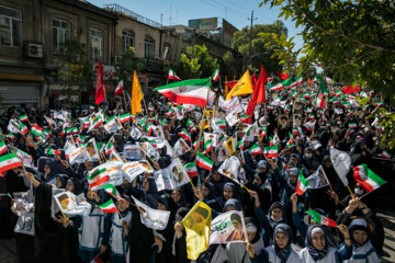 همايش زنان و دختران نبوي در کرمانشاه