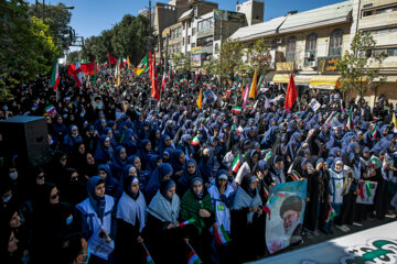 همايش زنان و دختران نبوي در کرمانشاه