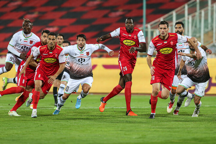 گولسیانی: پرسپولیس ویترین فوتبال ایران است