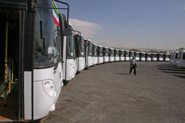 ورود اتوبوس‌های جدید به ناوگان حمل و نقل عمومی اهواز
