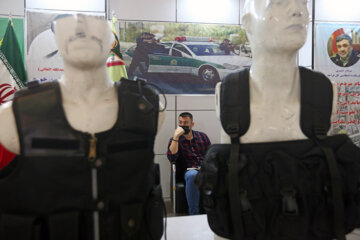 Salon de l'équipement policier à Téhéran