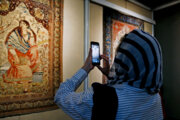 Los miembros de OANA visitan el Museo de Alfombras de Irán
