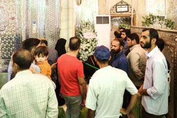 El mausoleo de Shah Cheraq después del atentado terrorista
