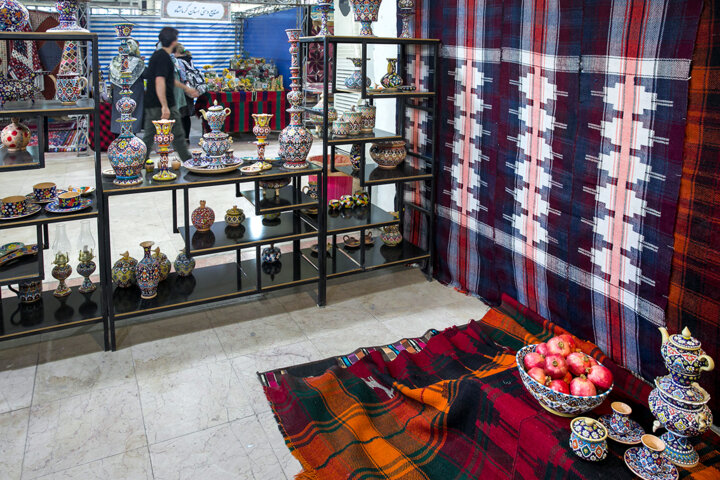 ۲۸ میلیون دلار صنایع دستی از استان کرمانشاه صادر شد