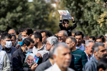 راهپیمایی مردم در محکومیت جنایت تروریستی حرم شاهچراغ- همدان