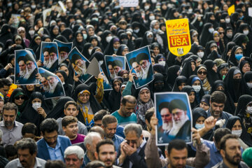 Marchas de protesta de los residentes de Kermanshah tras el ataque terrorista en Shiraz
