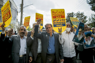 Marchas de protesta de los residentes de Kermanshah tras el ataque terrorista en Shiraz