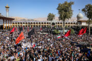 Beerdigung der Märtyrer des Terroranschlags auf den Shah Cheragh-Schrein in Shiraz
