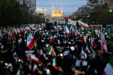 La procession funéraire à Machhad pour les victimes d'une attaque terroriste contre le sanctuaire sacré de ShahCheragh 