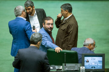 جلسه علنی مجلس شورای اسلامی-۸ آبان ۱۴۰۱