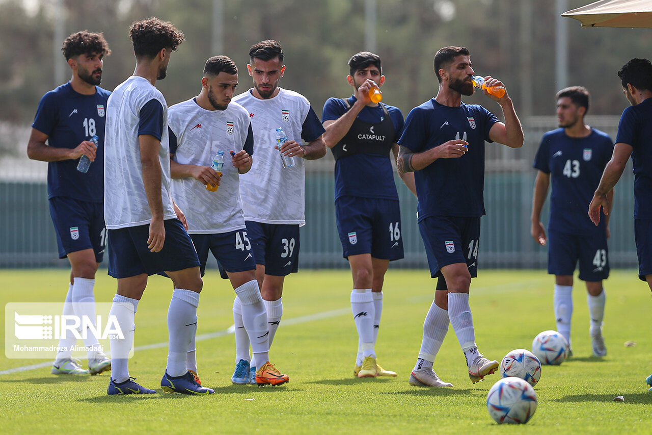 IRNA Español Entrenamiento de la selección de fútbol de Irán
