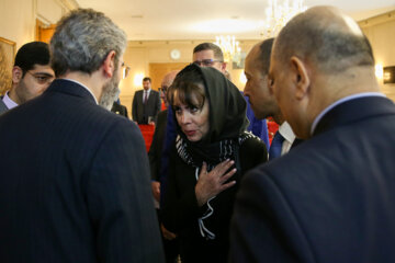 
Rencontre entre Ali Bagheri Kani, vice-ministre iranien des affaires étrangères et les ambassadeurs et diplomates étrangers résidant à Téhéran
