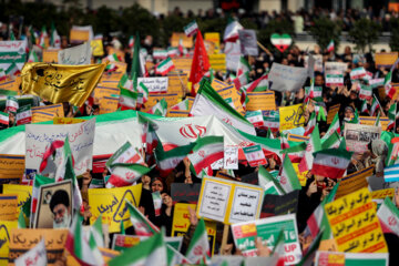 Manifestaciones conmemorativas del Día Nacional del Estudiante en Mashhad