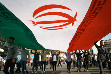 Irán conmemora aniversario de toma de nido de espías de EEUU