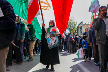 راهپیمایی یوم الله ۱۳ آبان- شهر کرد