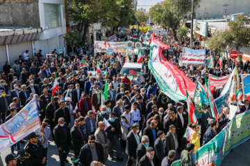 راهپیمایی یوم الله ۱۳ آبان- شهر کرد