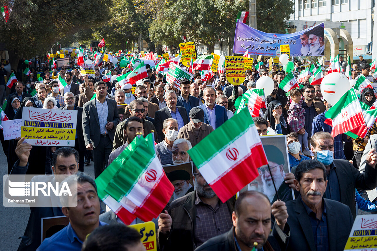 بیعت مجدد کرمانشاهیان مرزدار با انقلاب و رهبری در ۱۳ آبانی باشکوه