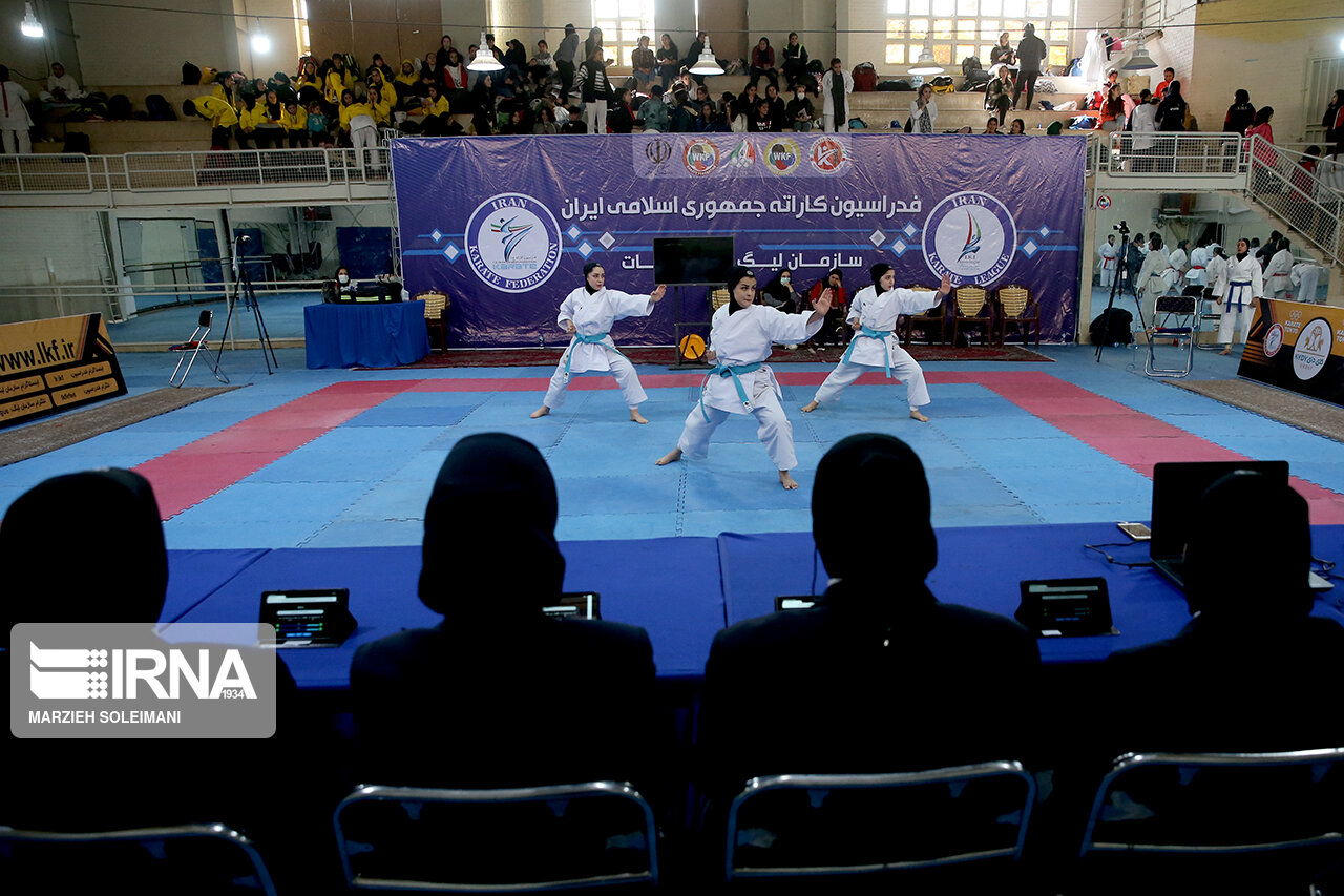 مدیرکل ورزش و جوانان خوزستان: عقب‌ماندگی ورزش بانوان استان باید جبران شود