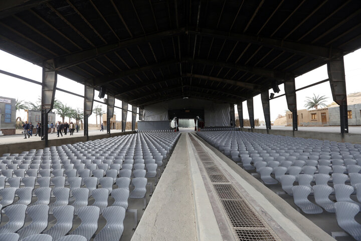 اگر بنا به بلیتفروشی بود؛ کف قیمت بلیتمان ۷۰۰ هزار تومان میشد/ به تکثیر هنر مولد میاندیشیم