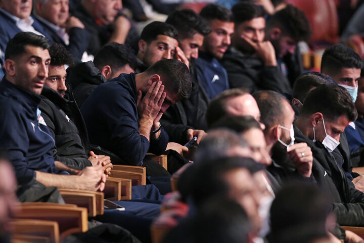 رونمایی از پیراهن تیمملی/کیروش: برای شادی هواداران ایران در جامجهانی خواهیم جنگید