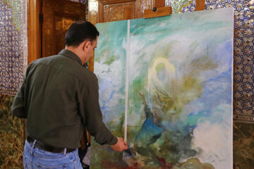 Taller de pintura "Rojo oscuro" en Shiraz