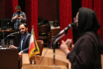 حضور«علی بهادری جهرمی» سخنگوی دولت در جمع دانشجویان دانشگاه فردوسی مشهد