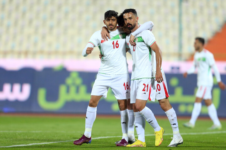 بررسی اولین لیست قلعهنویی در تیم ملی فوتبال؛ چشمک امیر به ستارههای داخلی