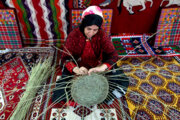 سهم ۳۰ درصدی عشایر در اقتصاد صنایع دستی آذربایجان‌شرقی