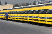 خدمات‌رسانی رایگان ۲۱۵ تاکسی ون برای زوار مرقد امام(ره)