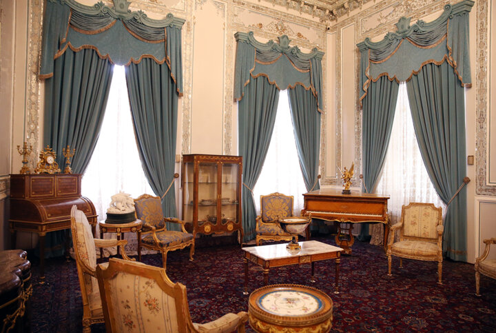 کاربری طبقه پایین «کاخ سبز» در سعدآباد چه بود؟/ قرآن خاتمکاری هدیه حافظ اسد