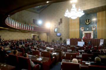 Reunión del Consejo Supremo de las Provincias de Irán