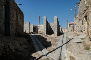 ساخت ۱۳۶ خانه روستایی با تسهیلات دولتی در تربت حیدریه آغاز شد