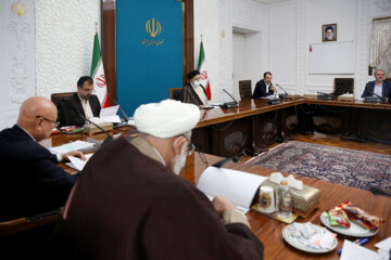 مجمع عمومی بانک مرکزی صبح یکشنبه (۲۹ آبان ۱۴۰۱) با حضور آیت‌الله «سید ابراهیم رئیسی» رئیس جمهور در نهاد ریاست جمهوری برگزار شد