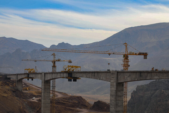 راهآهن اردبیل - میانه در ایستگاه پایانی