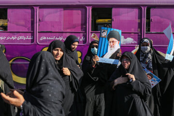 Funeral por el alto oficial de la Fuerza Aeroespacial del CGRI Davud Yafari en Shiraz