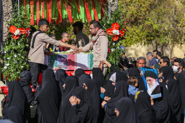 Funeral por el alto oficial de la Fuerza Aeroespacial del CGRI Davud Yafari en Shiraz