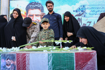 Funeral por el alto oficial de la Fuerza Aeroespacial del CGRI Davud Yafari en Shiraz