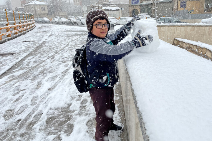 زنجان چهره زمستانی به خود گرفت 