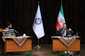 La presencia del portavoz del gobierno iraní en la Universidad de Ciencia y Tecnología