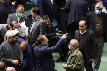 Les députés iraniens votent la confiance au nouveau ministre de la Route