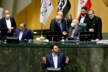 Les députés iraniens votent la confiance au nouveau ministre de la Route